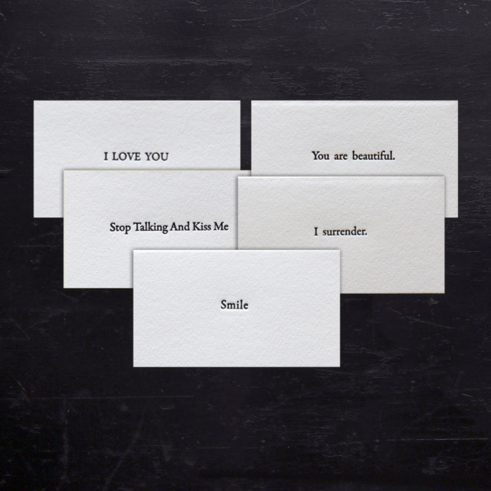 Kiss Small Note Cards