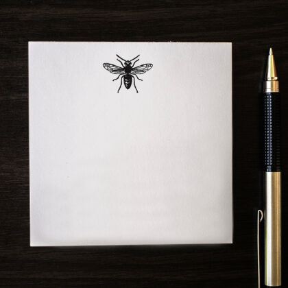 Bee Short Pad