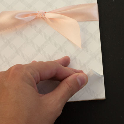 xo, writing set, letter sheets, hug, kiss, love, boxed set, stationery, letterpress